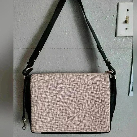 Brahmin sachel - Picture 1 of 10